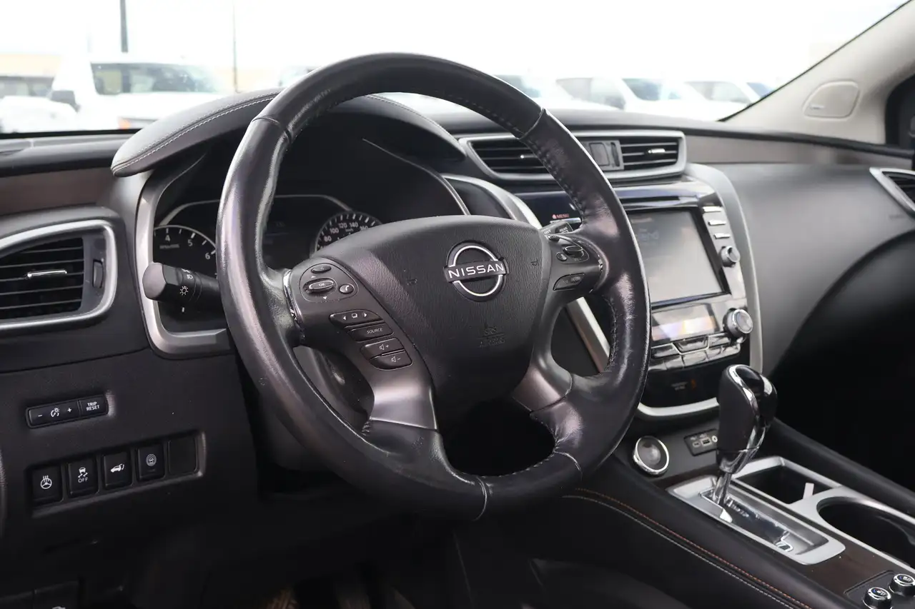 Nissan Murano снимка Nissan Murano