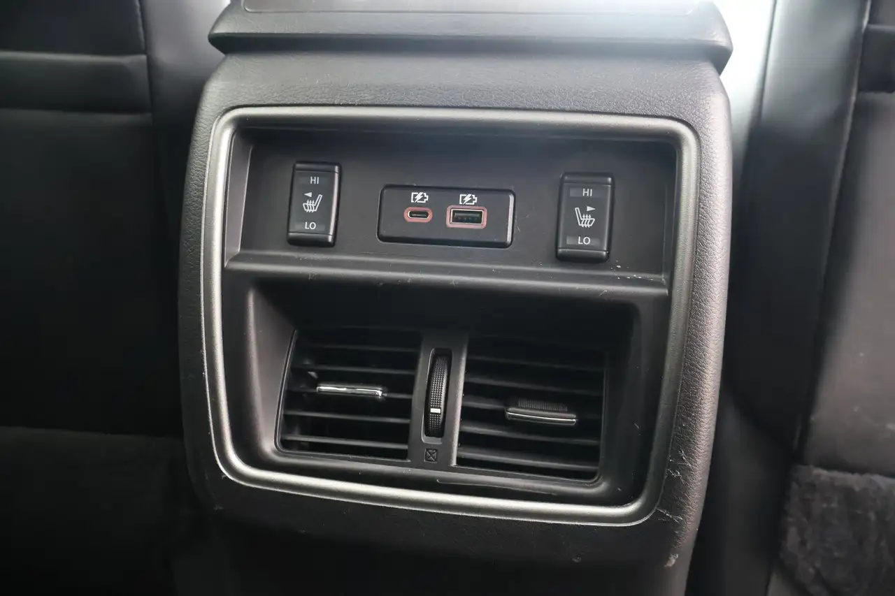 Nissan Murano снимка Nissan Murano