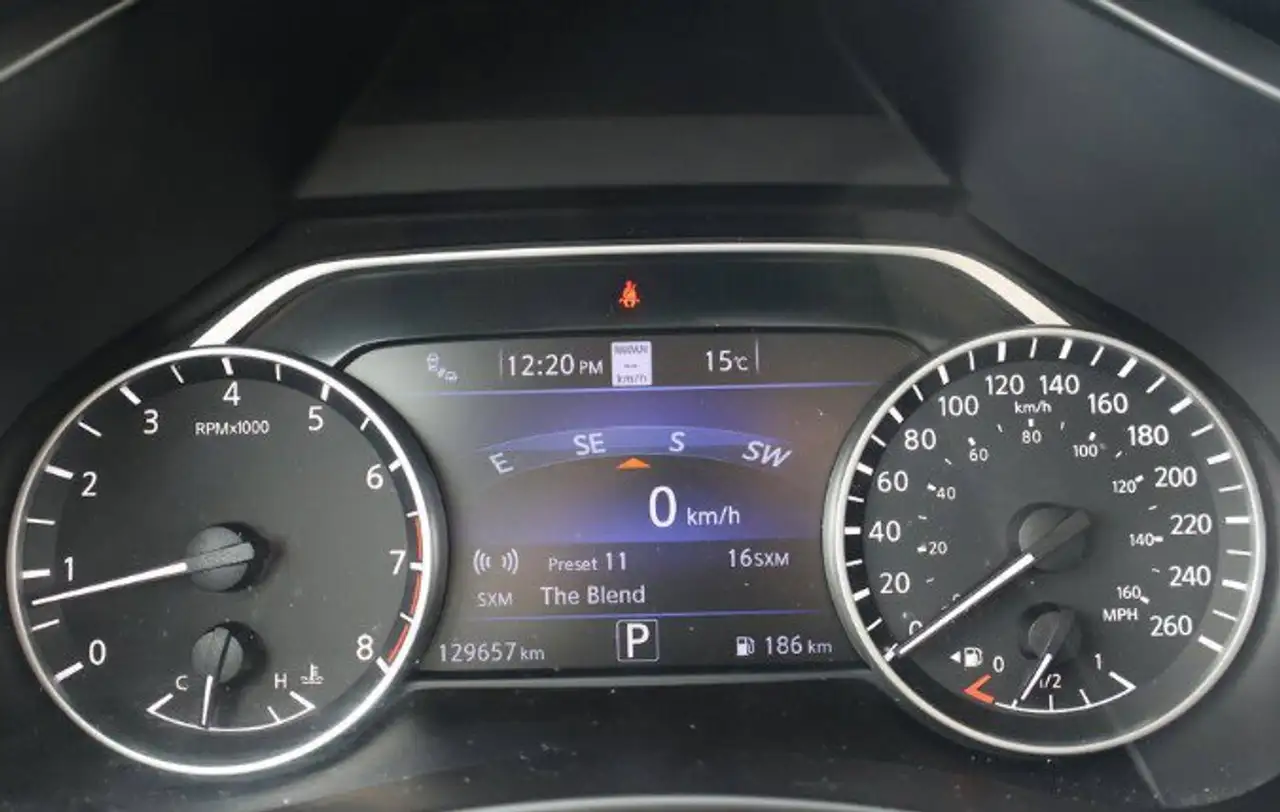 Nissan Murano снимка Nissan Murano