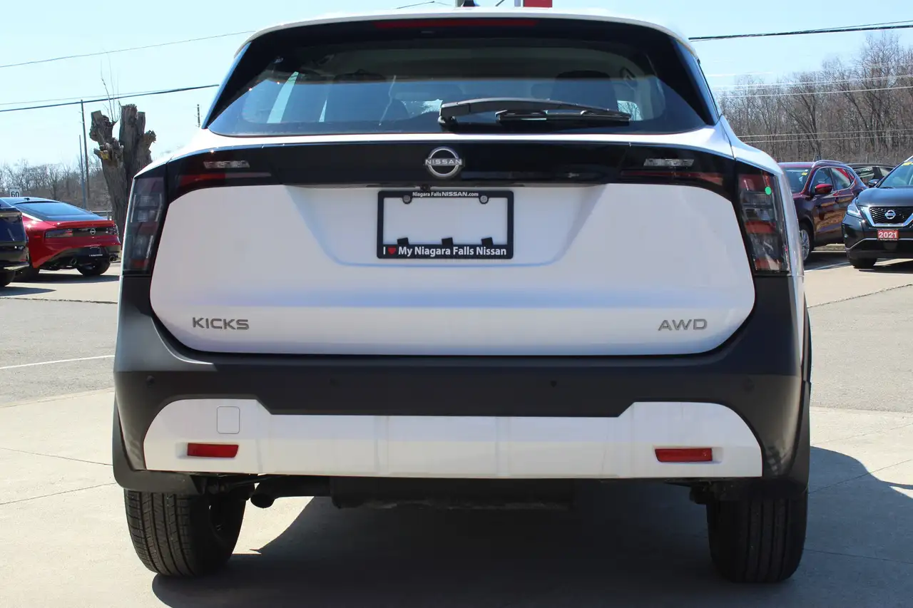 Nissan Kicks снимка Nissan Kicks