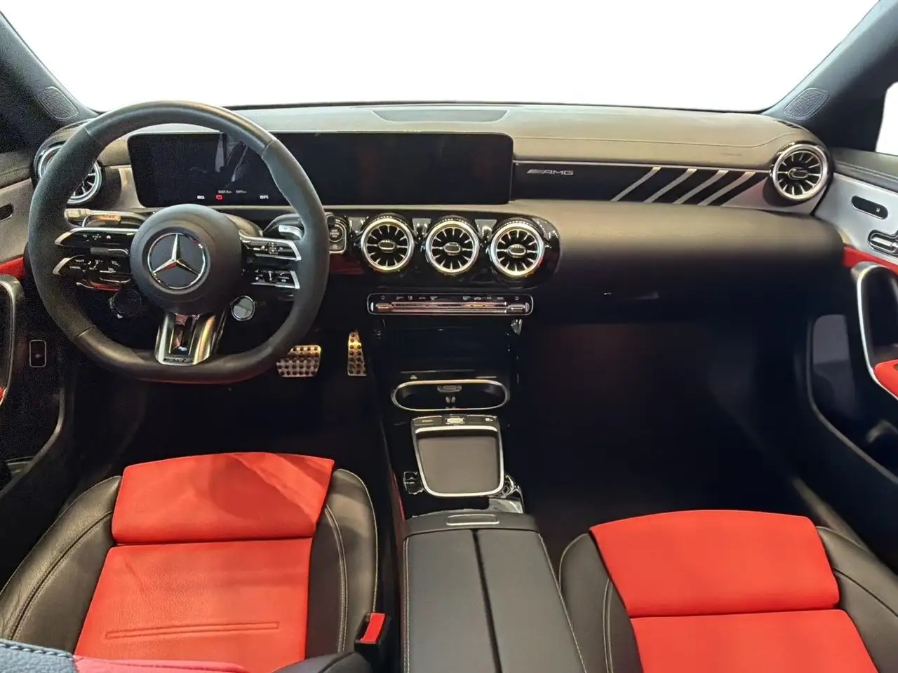 Mercedes-Benz CLA fotografie Mercedes-Benz CLA