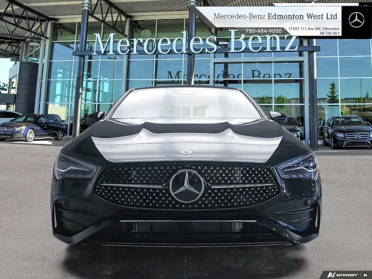Mercedes-Benz CLA снимка Mercedes-Benz CLA