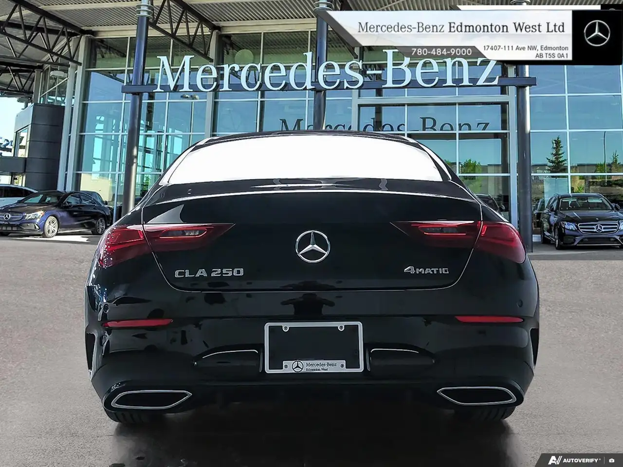 Mercedes-Benz CLA снимка Mercedes-Benz CLA