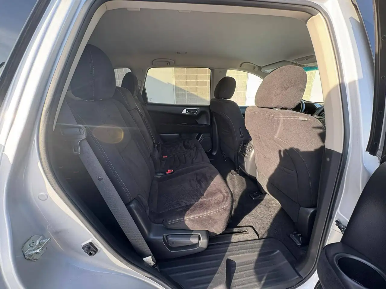 Nissan Pathfinder photo Nissan Pathfinder