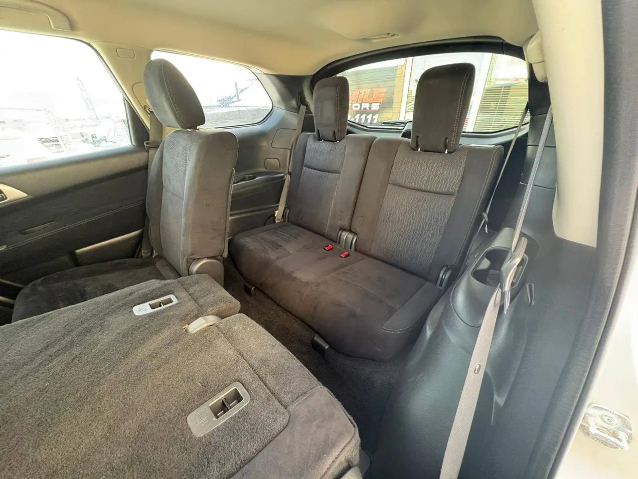 Nissan Pathfinder photo Nissan Pathfinder