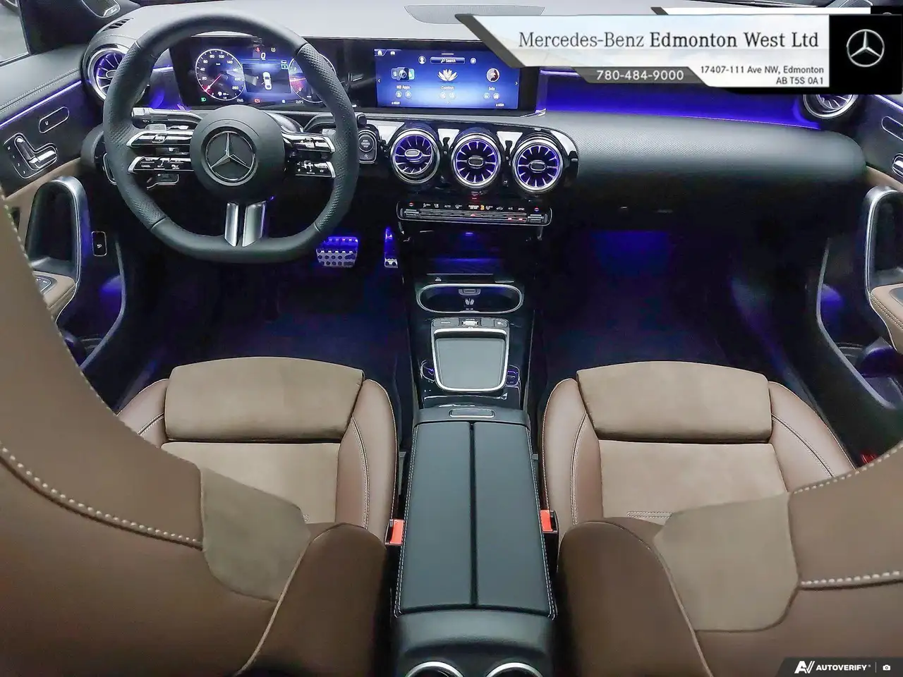 Mercedes-Benz CLA снимка Mercedes-Benz CLA