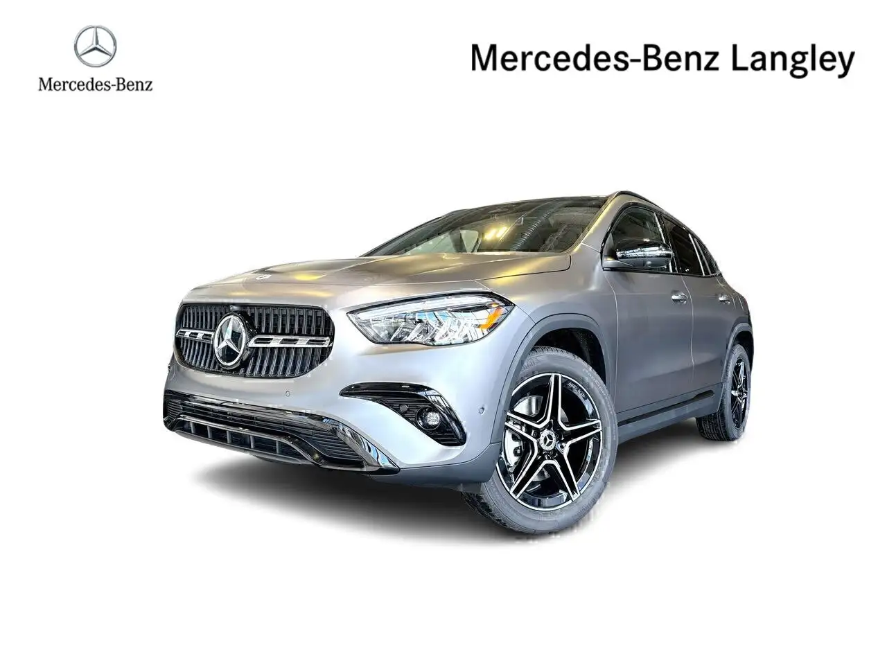 Mercedes-Benz GLA снимка Mercedes-Benz GLA