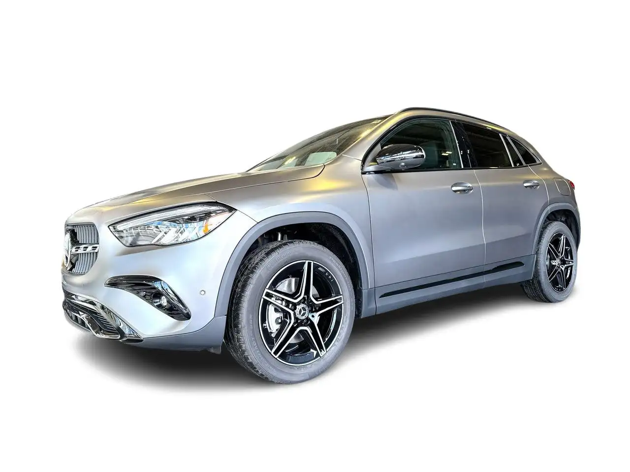 Mercedes-Benz GLA снимка Mercedes-Benz GLA