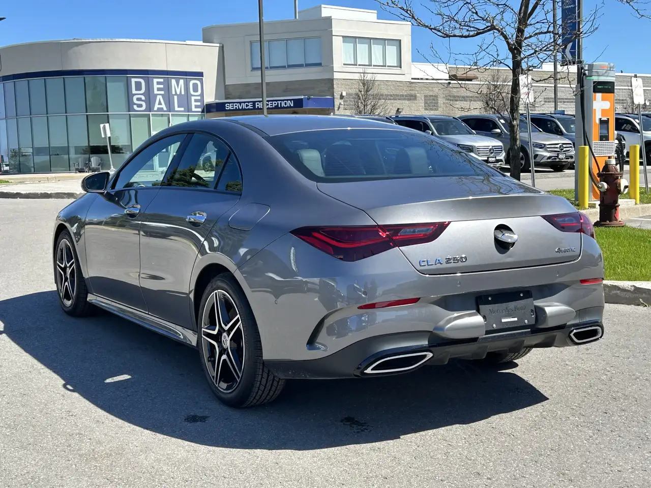 Mercedes-Benz CLA снимка Mercedes-Benz CLA