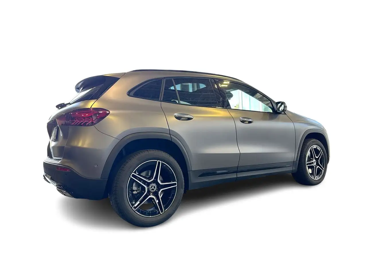 Mercedes-Benz GLA снимка Mercedes-Benz GLA