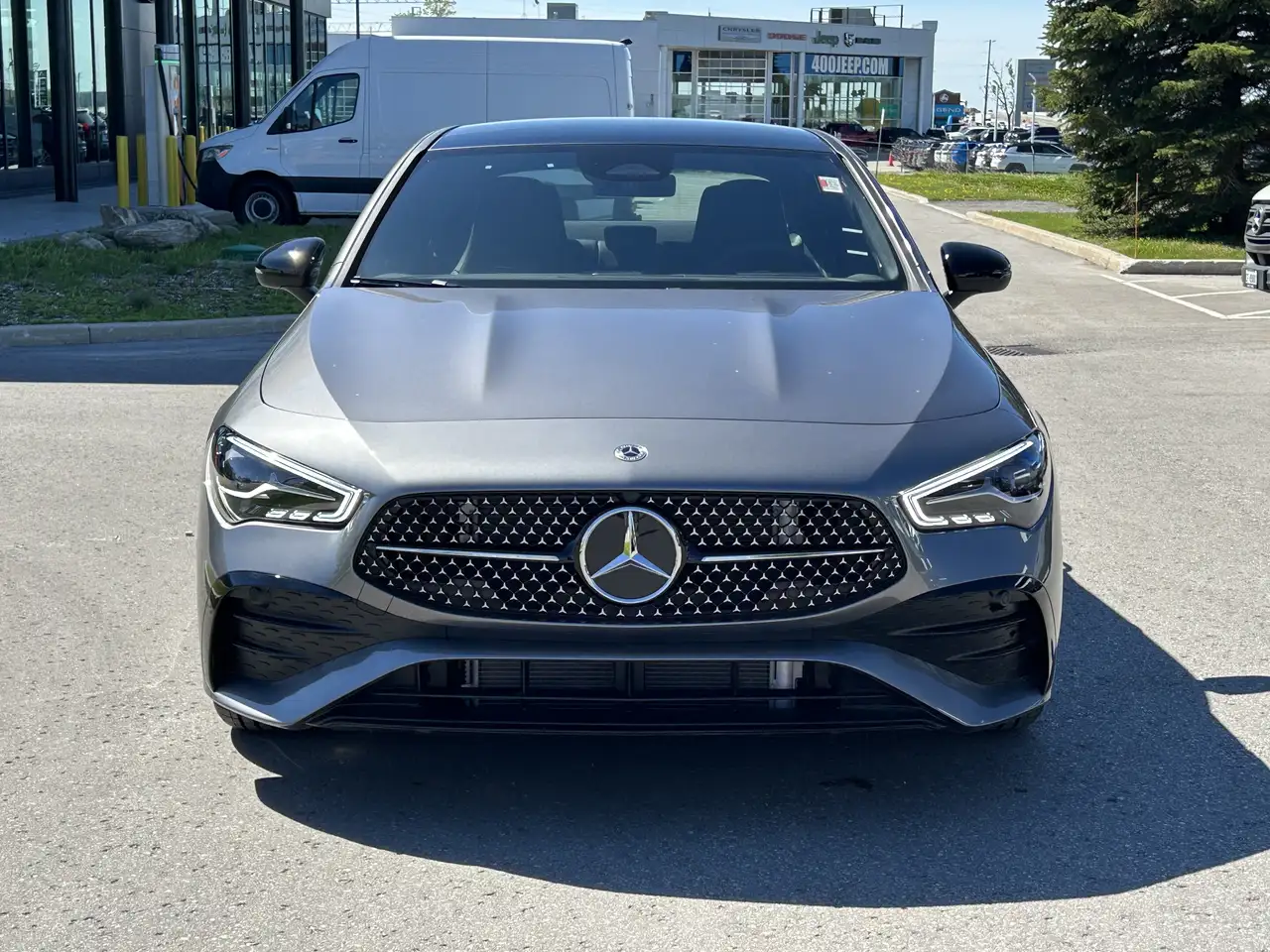 Mercedes-Benz CLA снимка Mercedes-Benz CLA