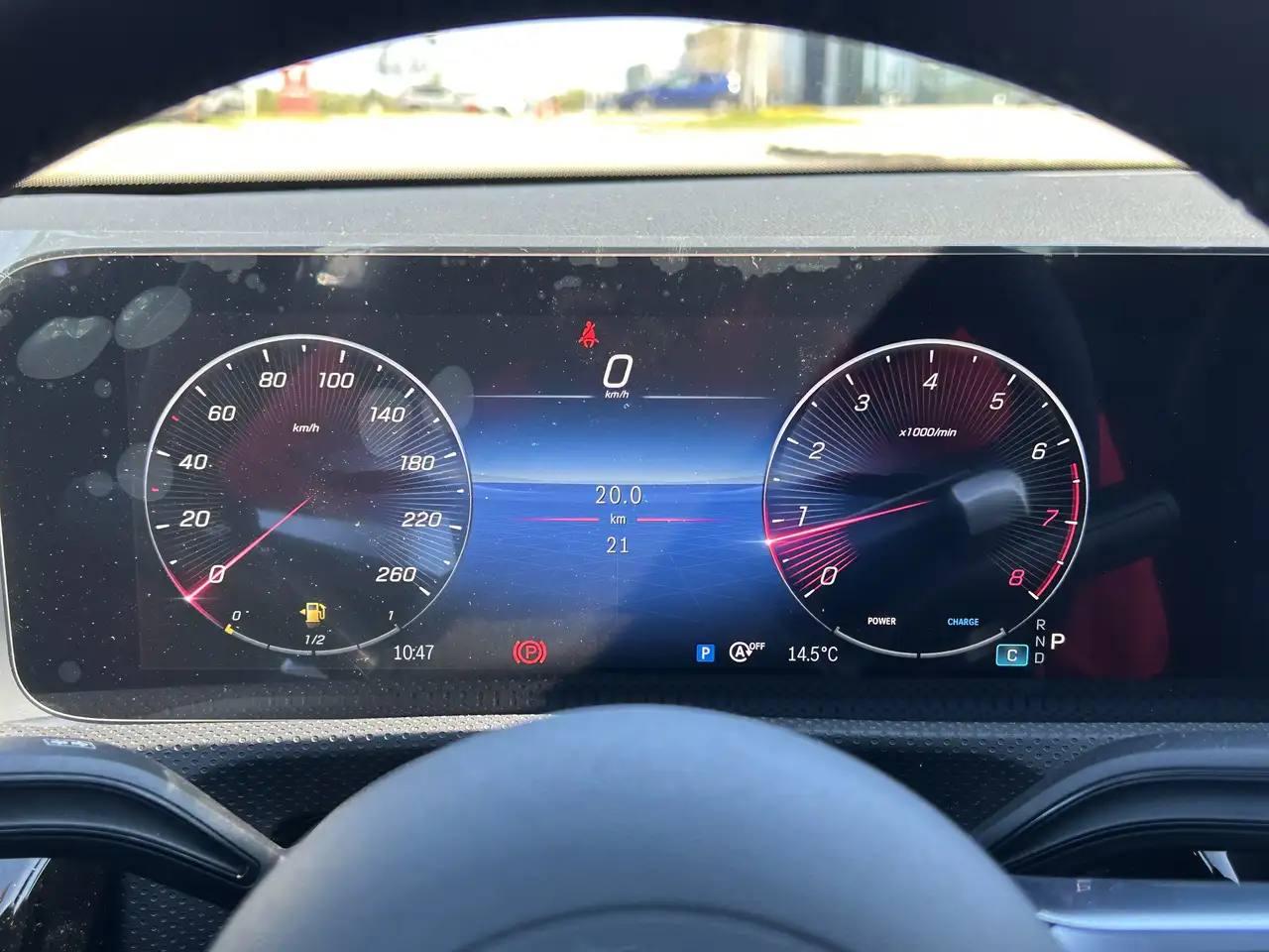Mercedes-Benz CLA снимка Mercedes-Benz CLA