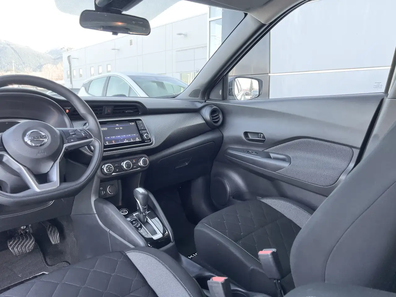 Nissan Kicks photo Nissan Kicks