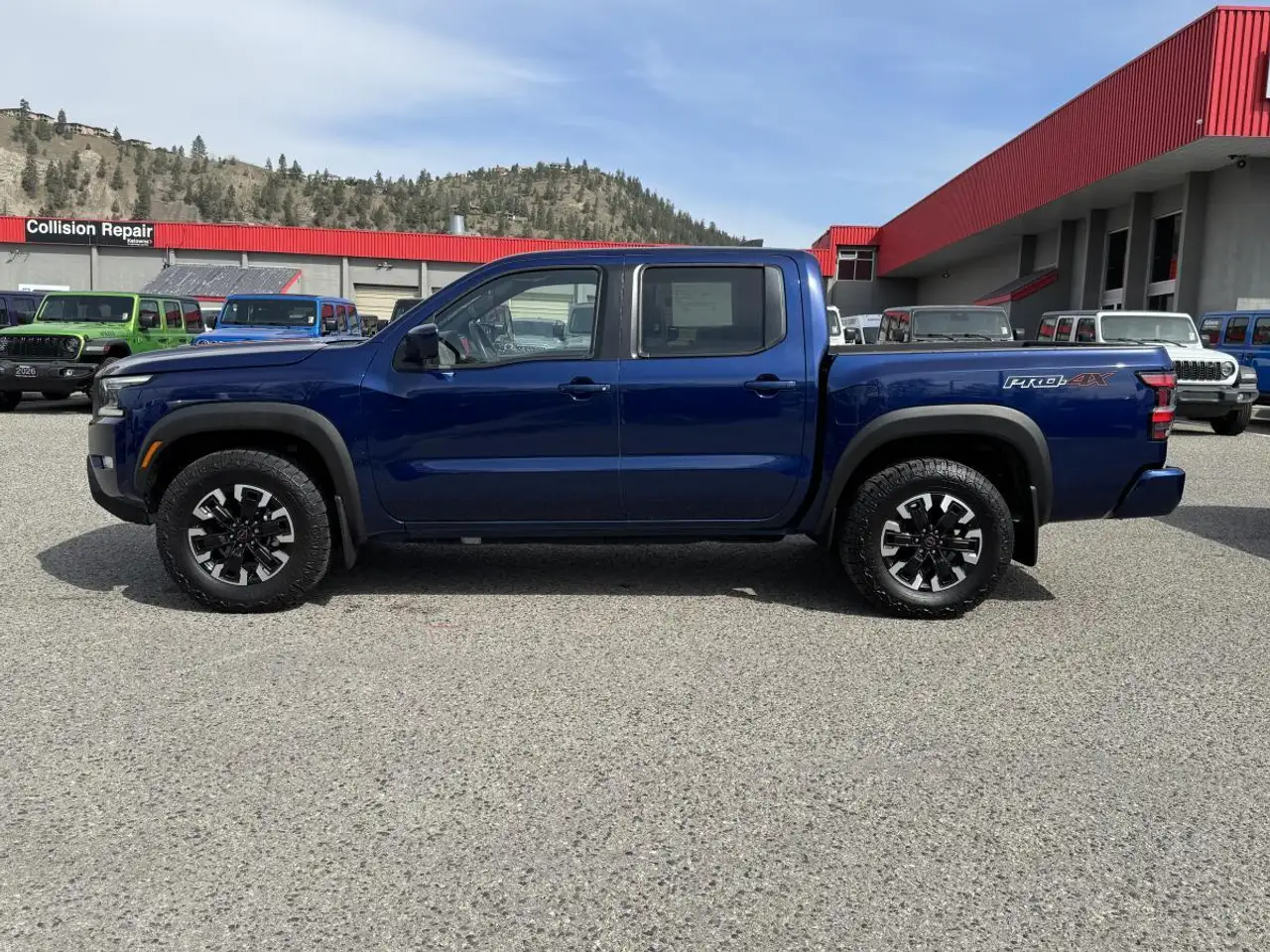 Nissan Frontier photo Nissan Frontier