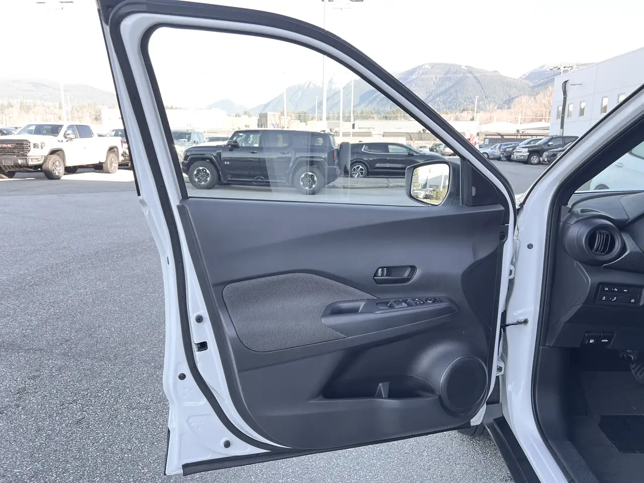 Nissan Kicks photo Nissan Kicks