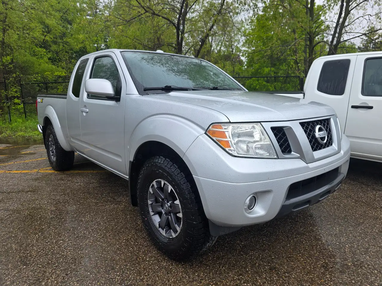 Nissan Frontier photo Nissan Frontier