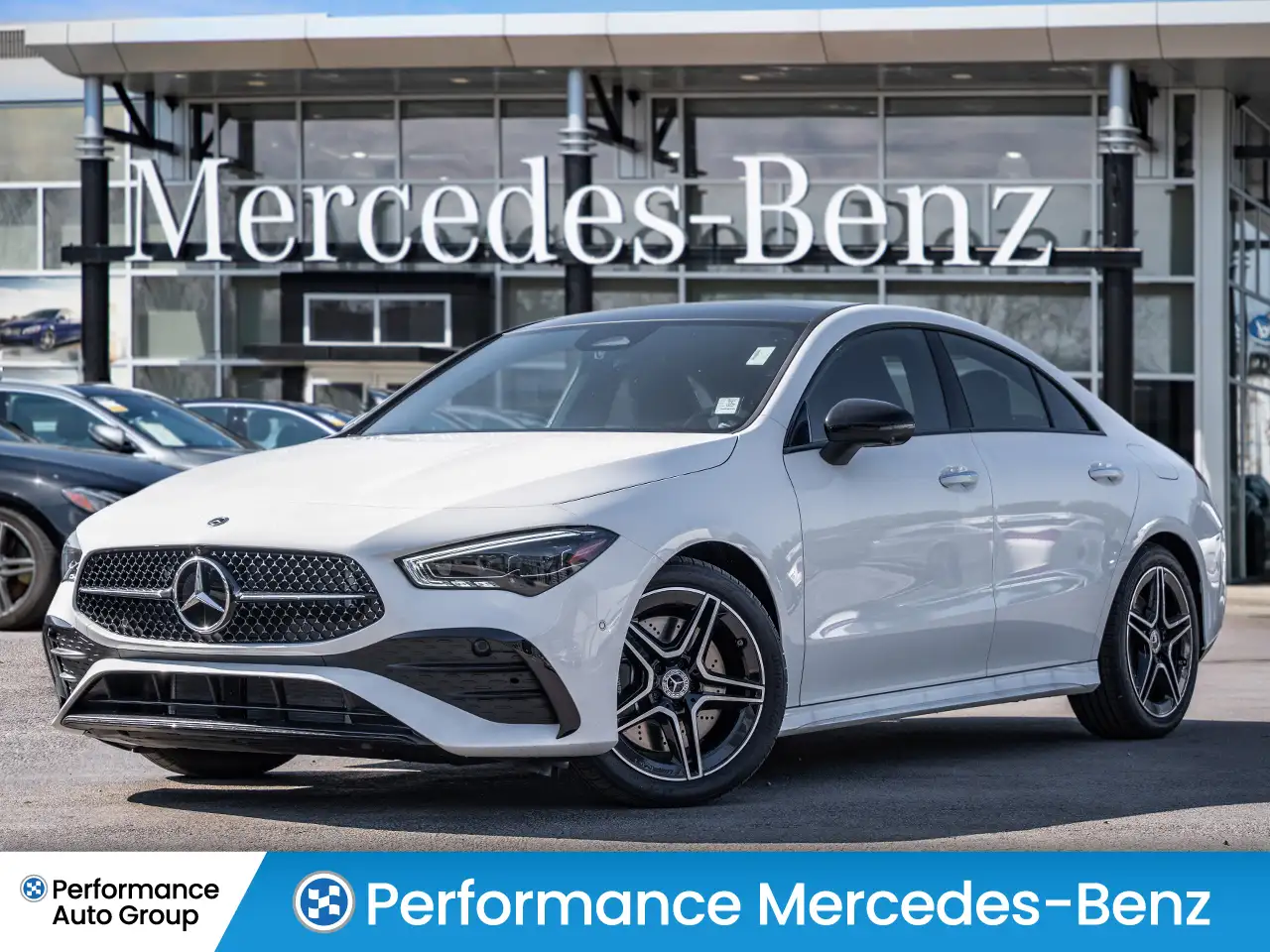 Mercedes-Benz CLA снимка Mercedes-Benz CLA