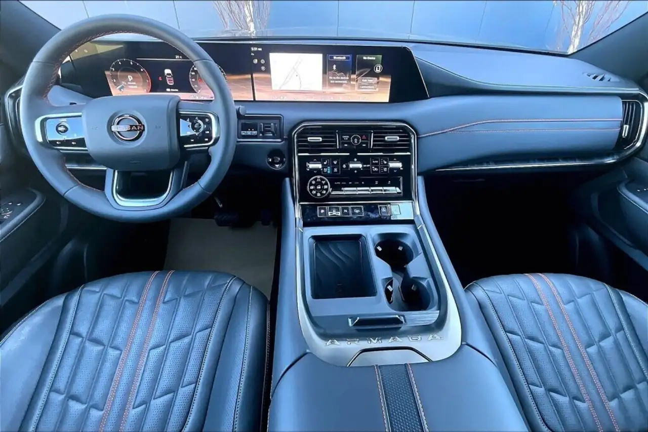 Nissan Armada снимка Nissan Armada