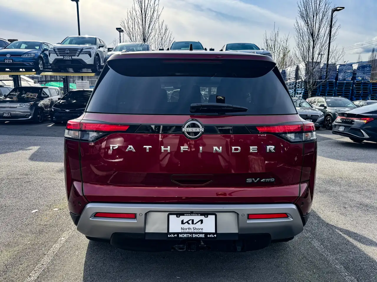 Nissan Pathfinder fotografie Nissan Pathfinder