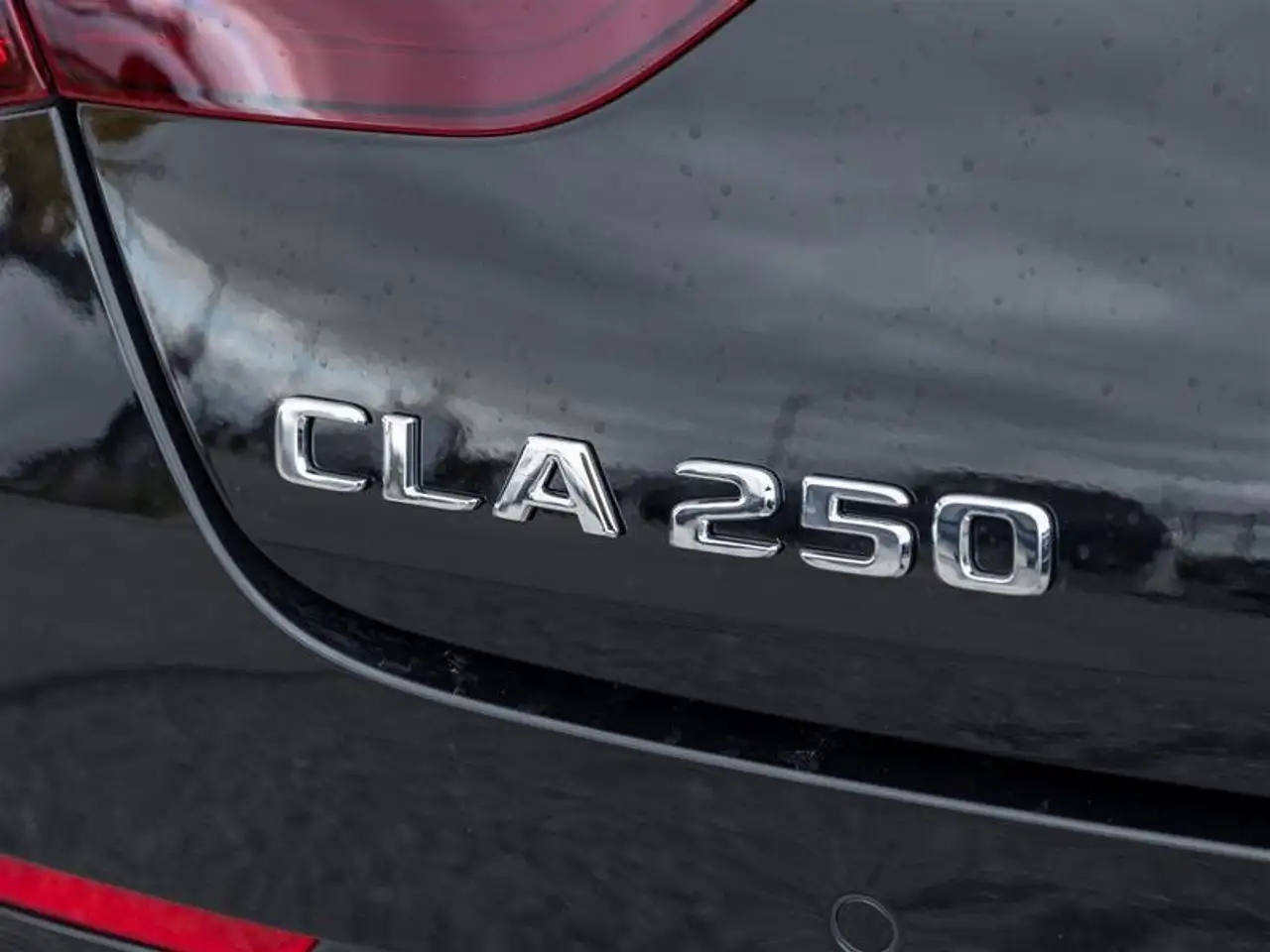 Mercedes-Benz CLA снимка Mercedes-Benz CLA
