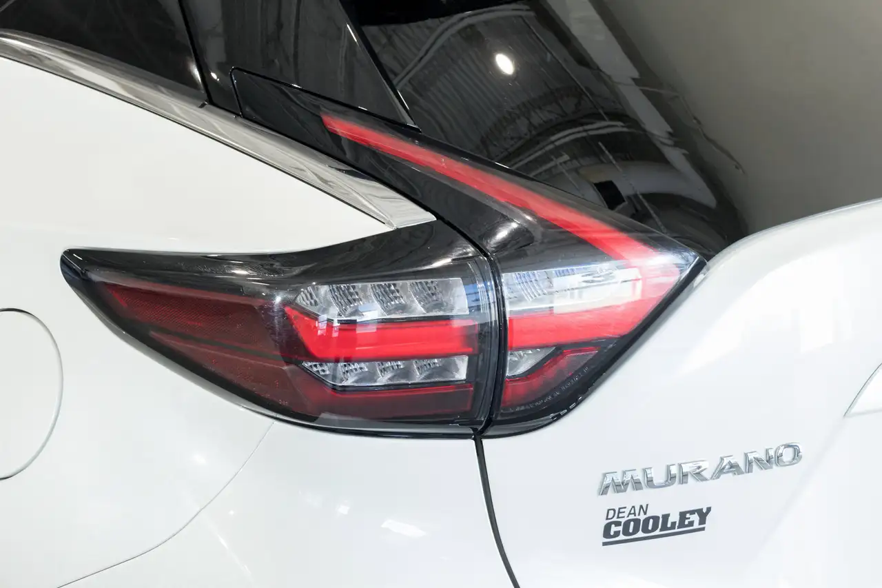 Nissan Murano снимка Nissan Murano