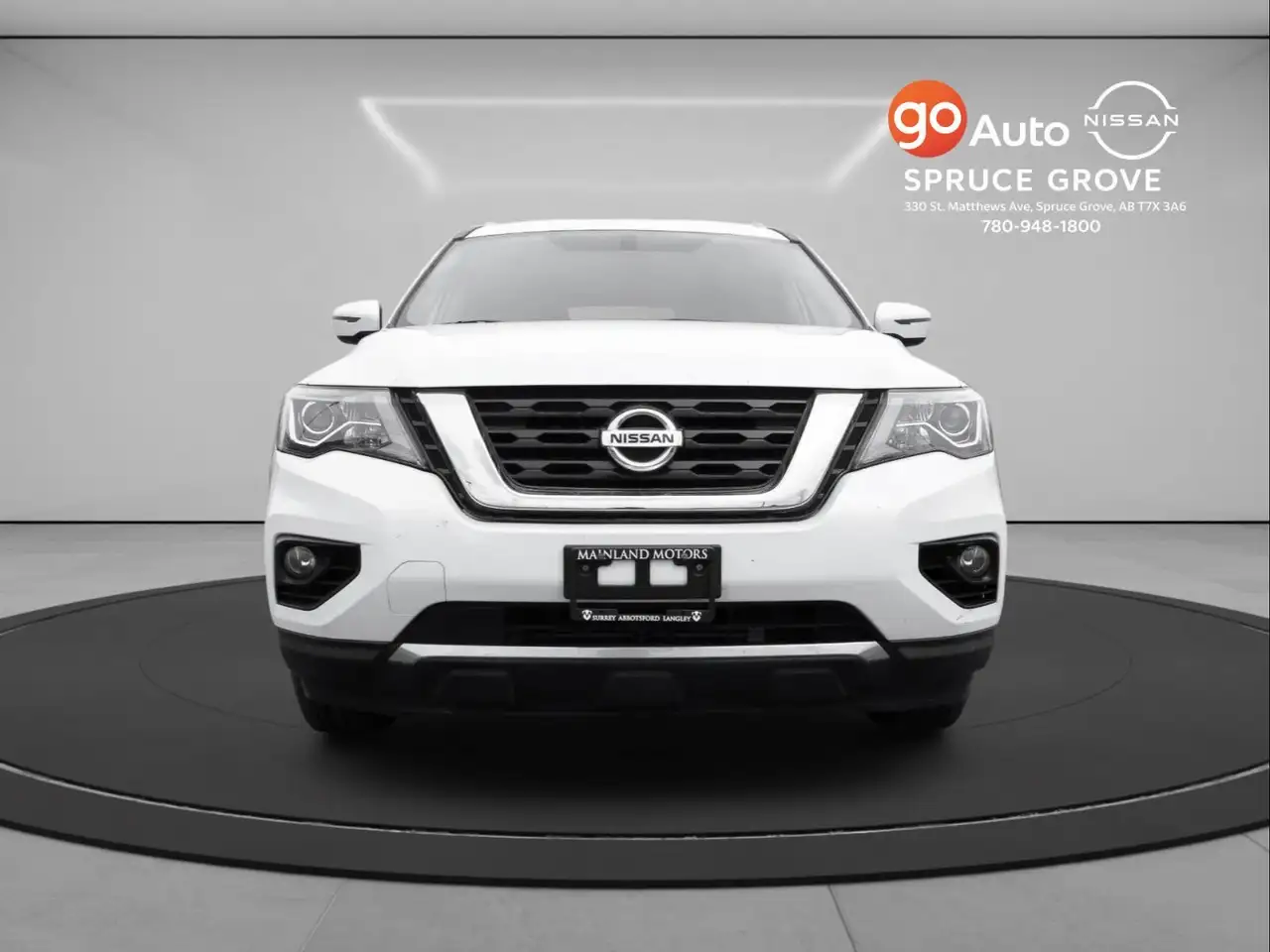 Nissan Pathfinder photo Nissan Pathfinder