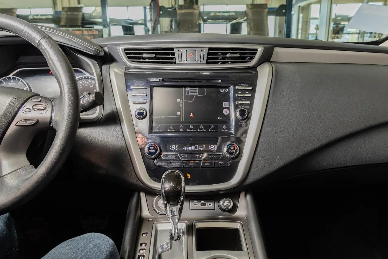 Nissan Murano снимка Nissan Murano