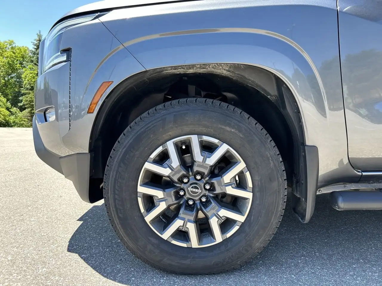 Nissan Frontier photo Nissan Frontier