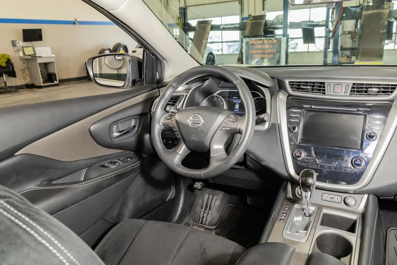 Nissan Murano снимка Nissan Murano