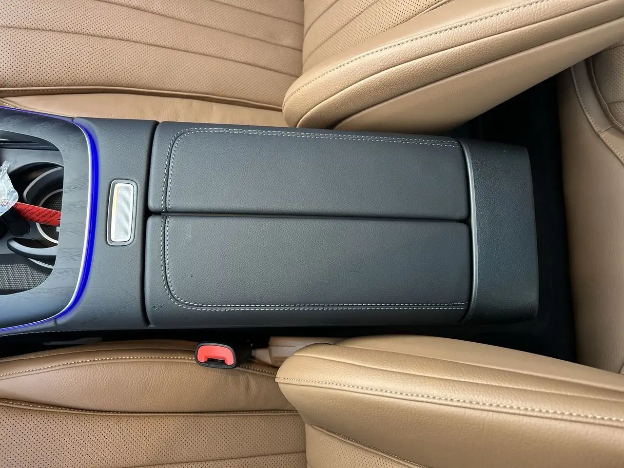 Mercedes-Benz E-Class fotografie Mercedes-Benz E-Class