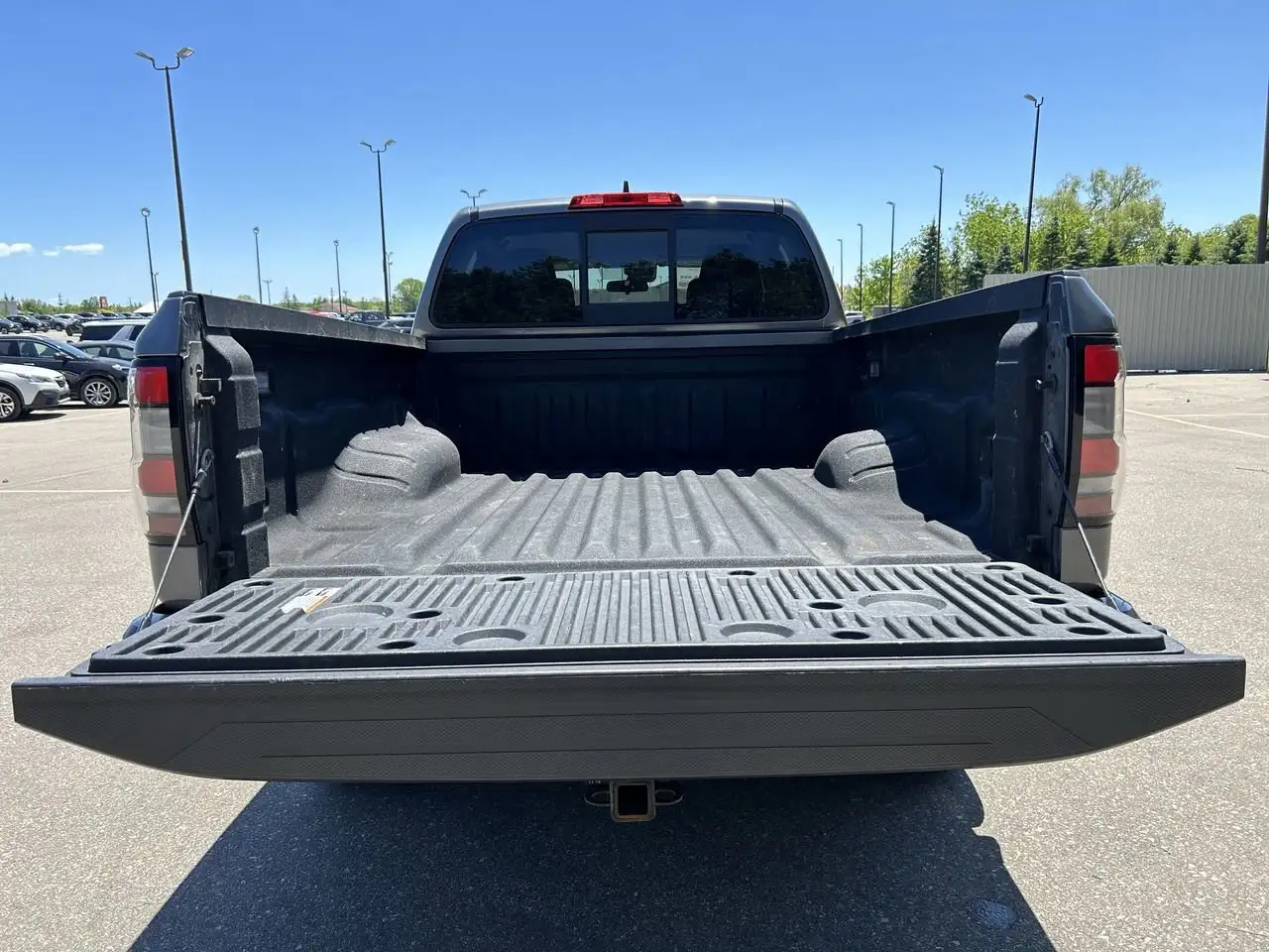 Nissan Frontier photo Nissan Frontier