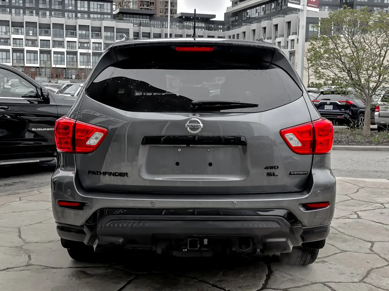Nissan Pathfinder снимка Nissan Pathfinder