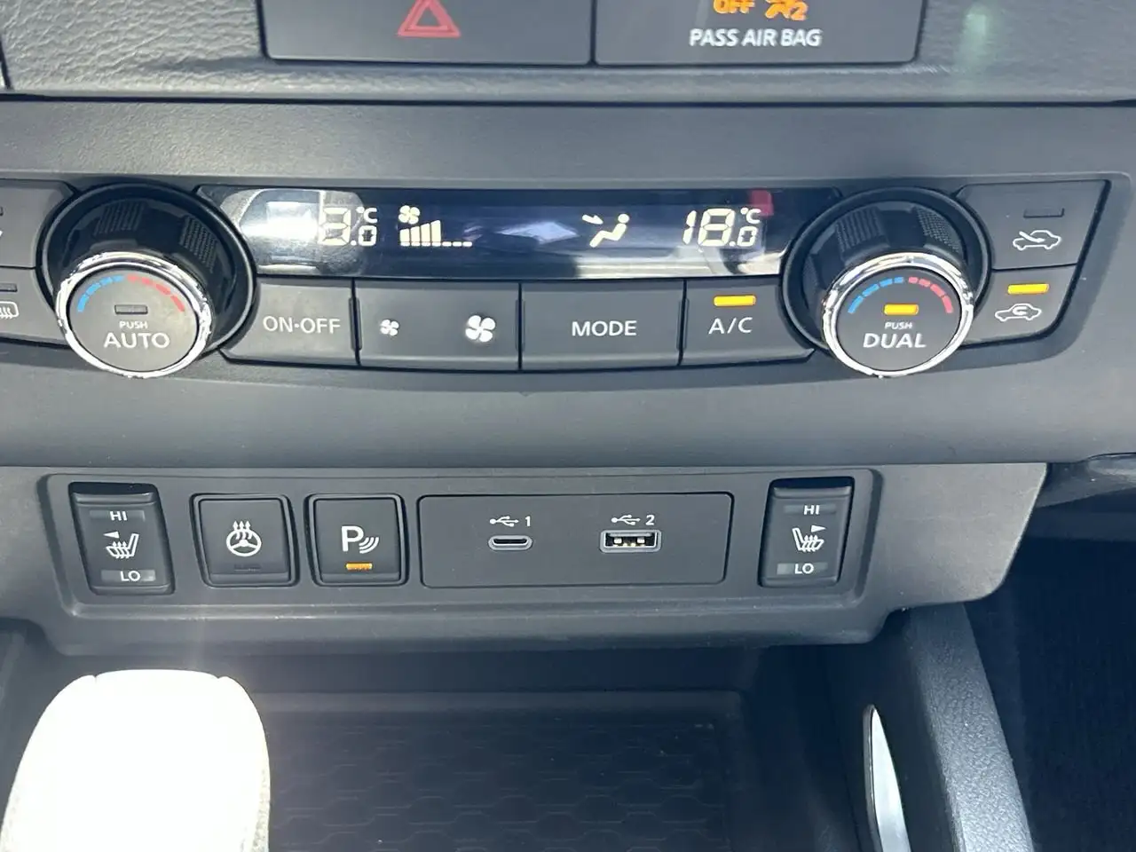 Nissan Frontier photo Nissan Frontier