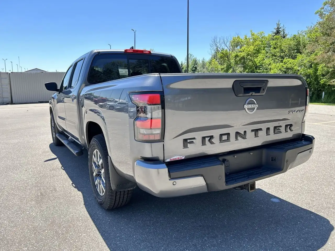 Nissan Frontier photo Nissan Frontier