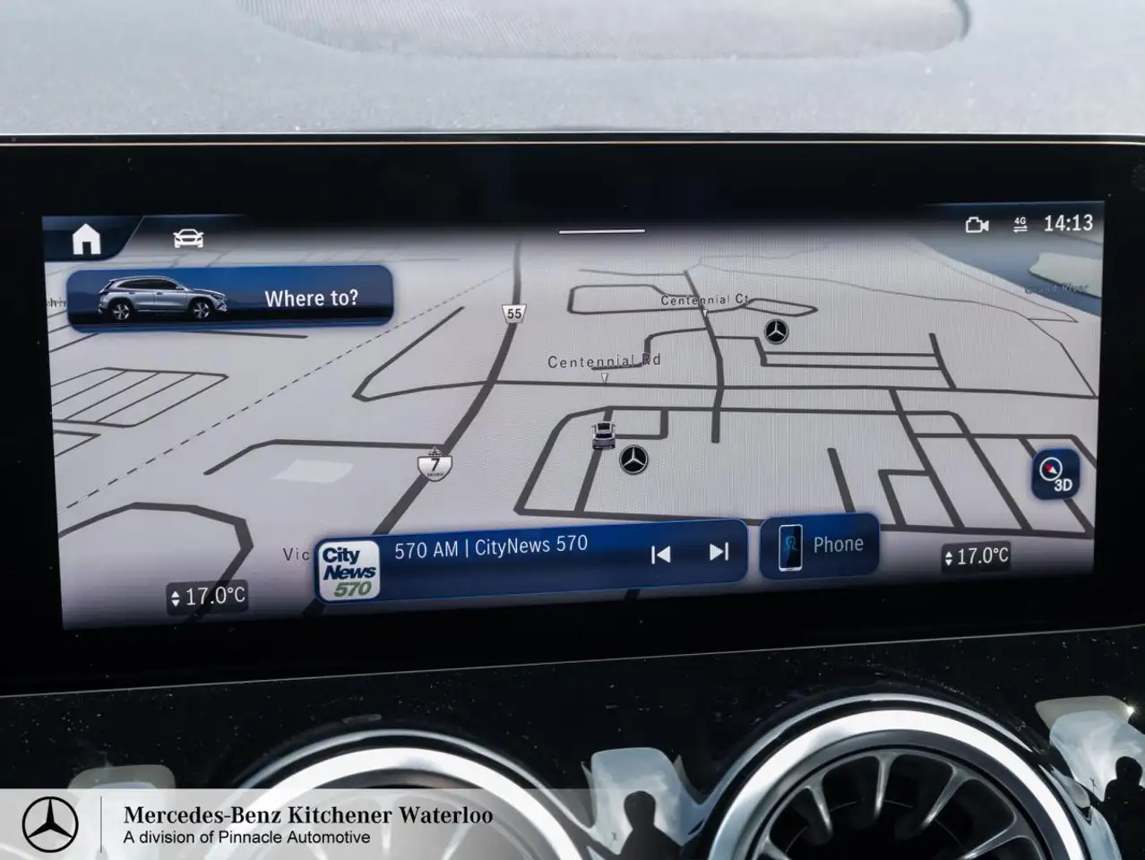 Mercedes-Benz GLA снимка Mercedes-Benz GLA
