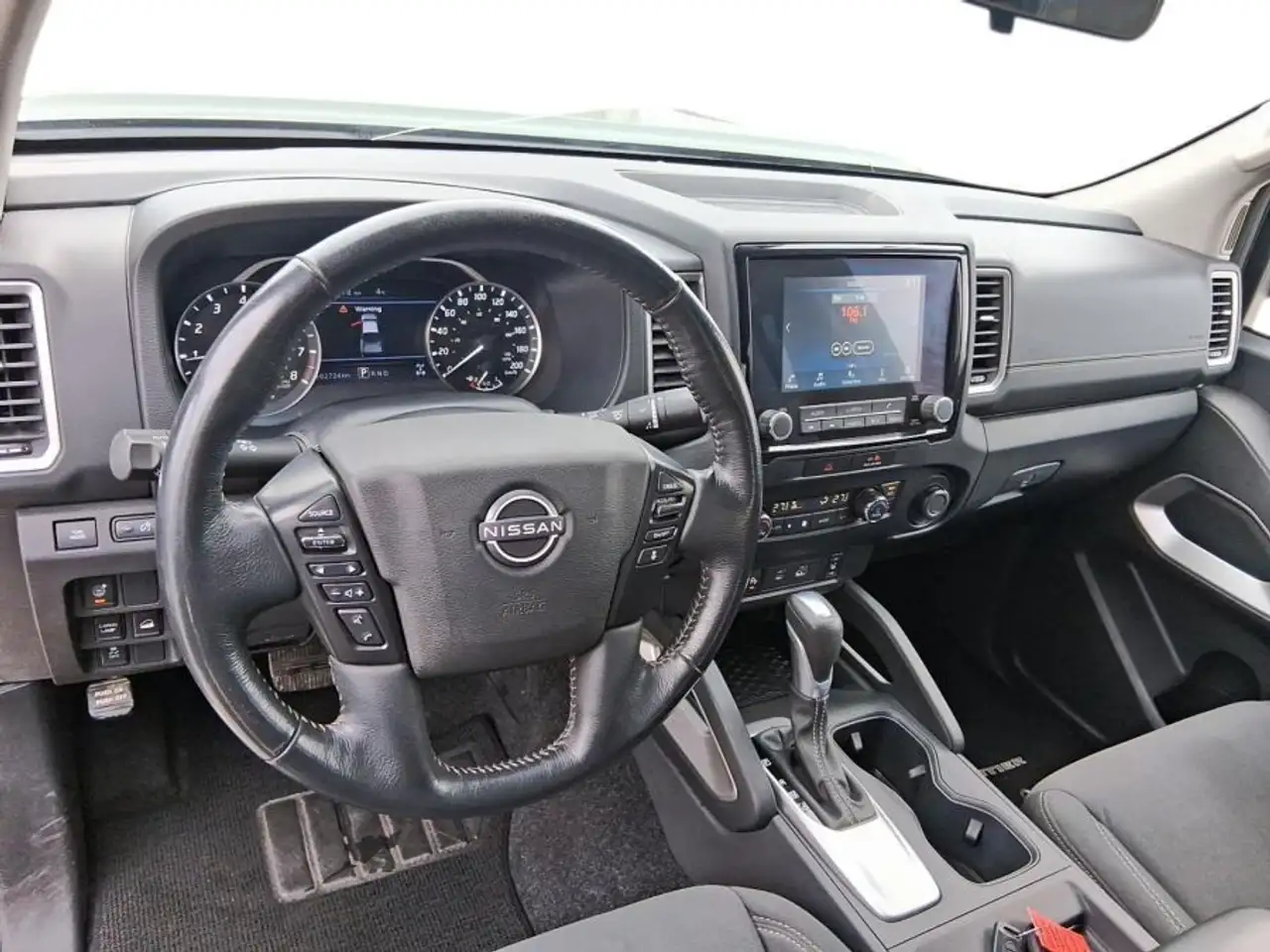 Nissan Frontier снимка Nissan Frontier