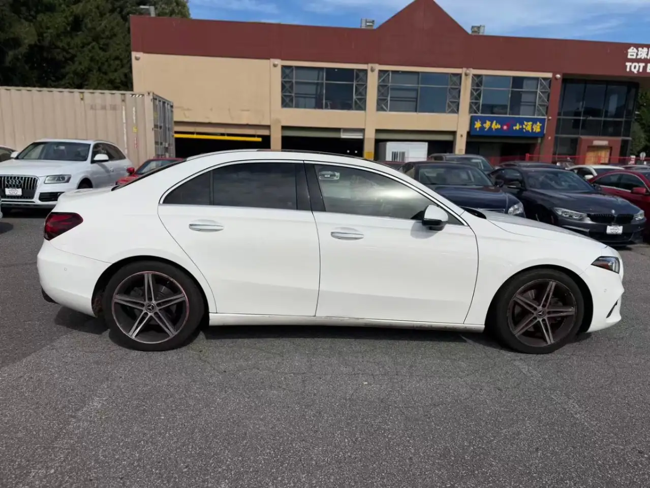 Mercedes-Benz A-Class снимка Mercedes-Benz A-Class