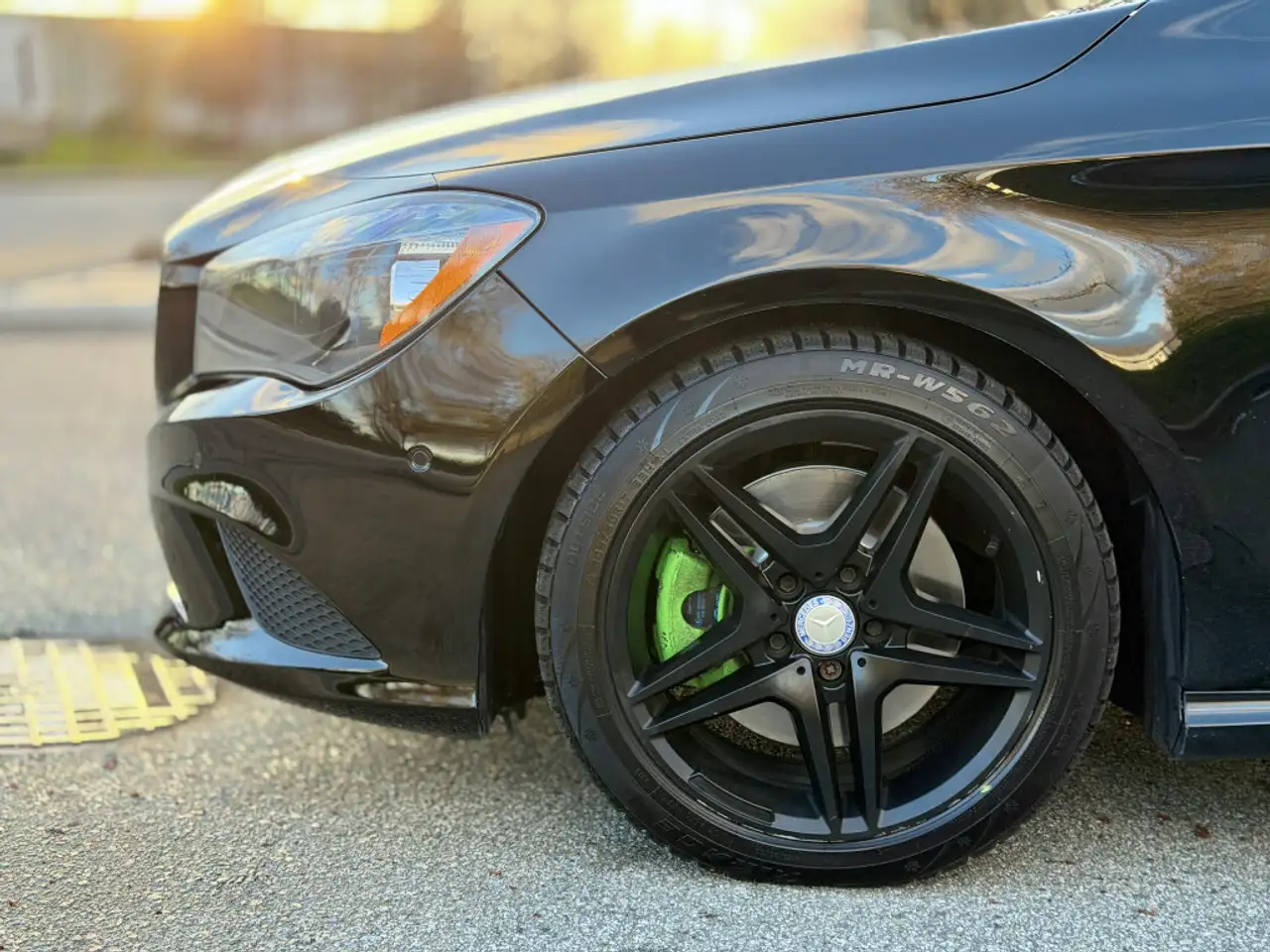 Mercedes-Benz CLA снимка Mercedes-Benz CLA