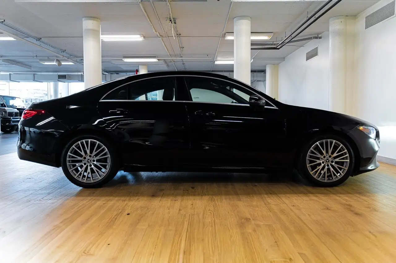 Mercedes-Benz CLA снимка Mercedes-Benz CLA