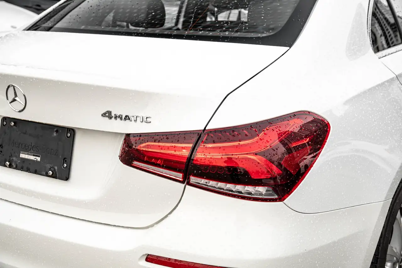 Mercedes-Benz A-Class снимка Mercedes-Benz A-Class