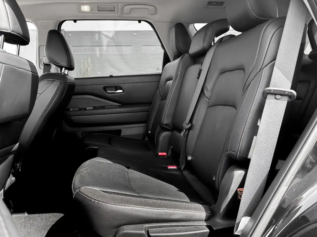 Nissan Pathfinder fotografie Nissan Pathfinder