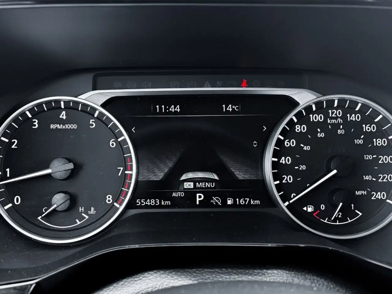 Nissan Pathfinder fotografie Nissan Pathfinder