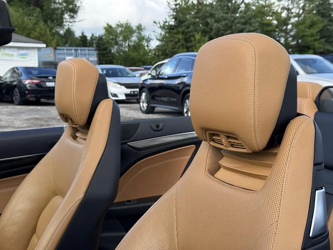 Mercedes-Benz E-Class fotografie Mercedes-Benz E-Class