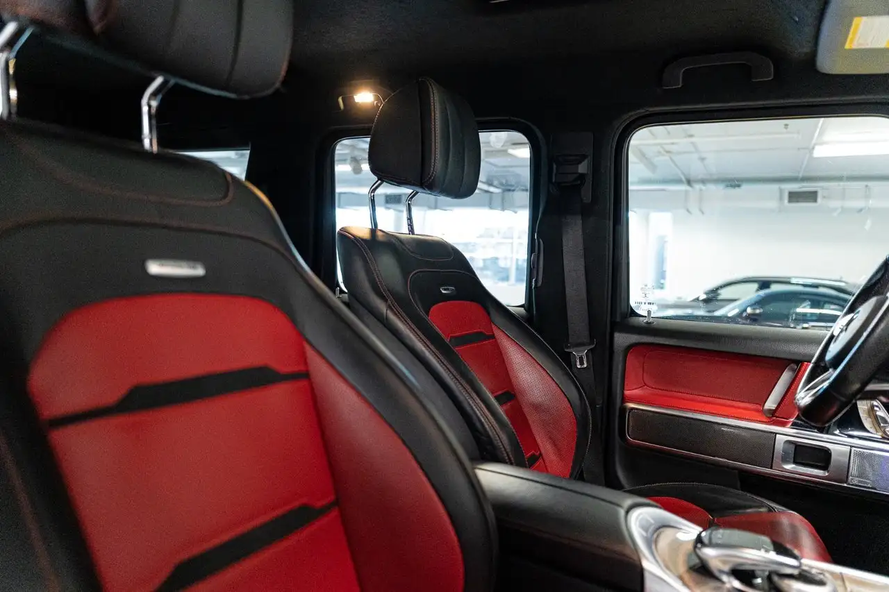Mercedes-Benz G-Class снимка Mercedes-Benz G-Class