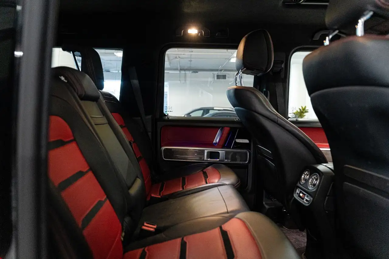 Mercedes-Benz G-Class снимка Mercedes-Benz G-Class