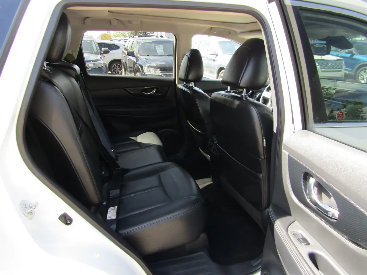 Nissan Rogue photo Nissan Rogue