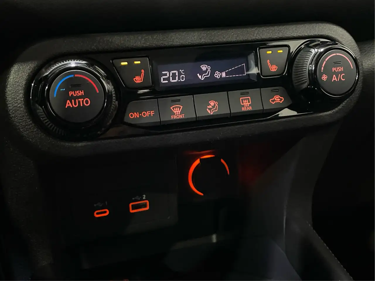 Nissan Kicks fotografie Nissan Kicks
