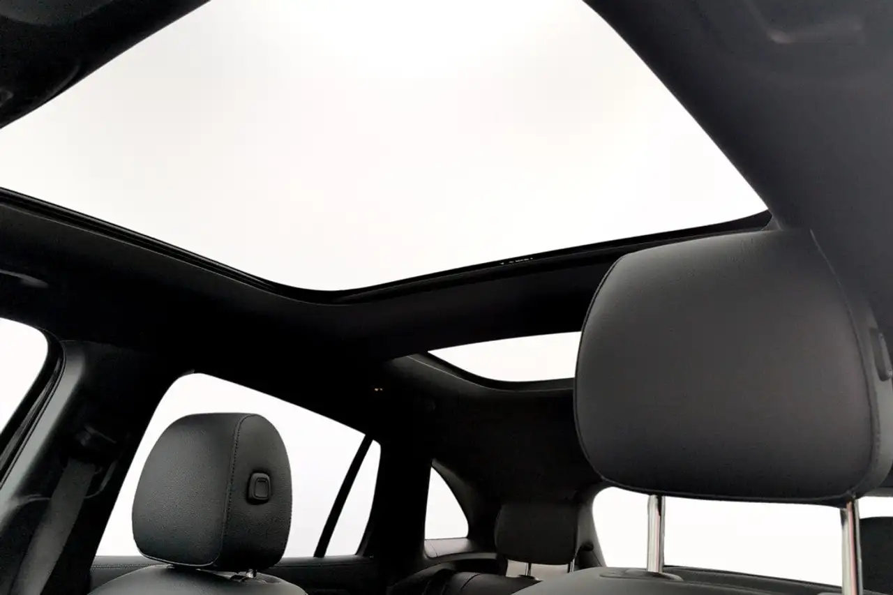 Mercedes-Benz GLA fotografie Mercedes-Benz GLA