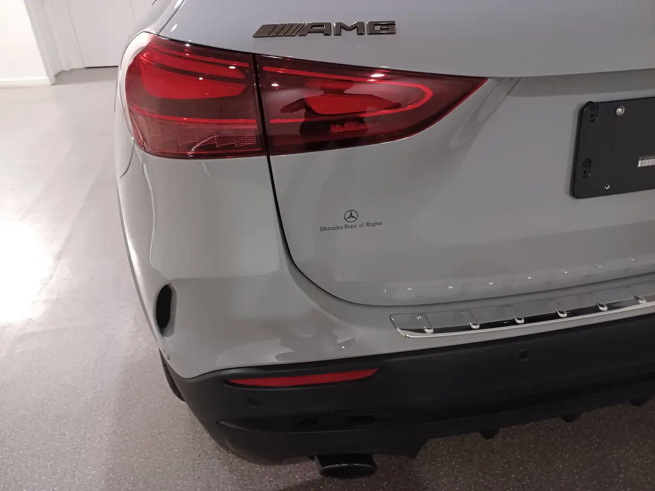 Mercedes-Benz GLA снимка Mercedes-Benz GLA