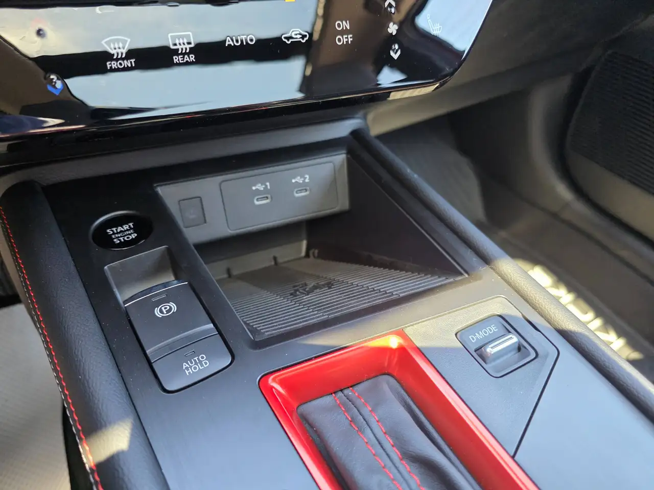 Nissan Kicks photo Nissan Kicks